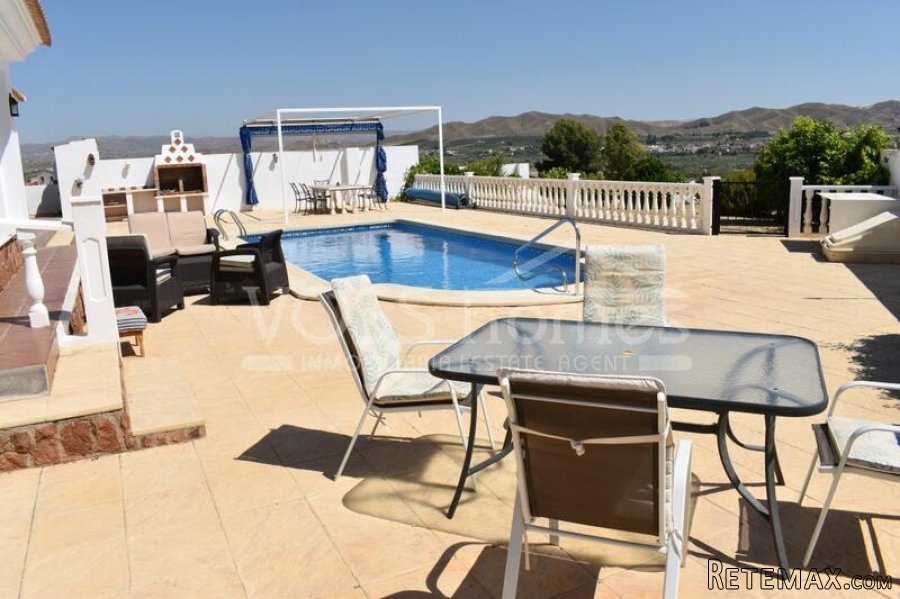 NEW & EXCLUSIVE TO VOSS HOMES - A stunning, spacious.. - 3