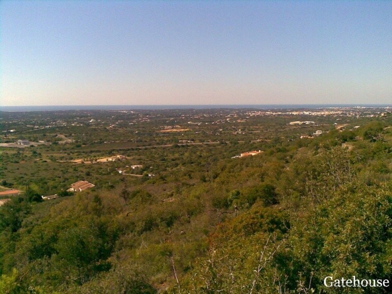 Building Plot of Land For Sale St..