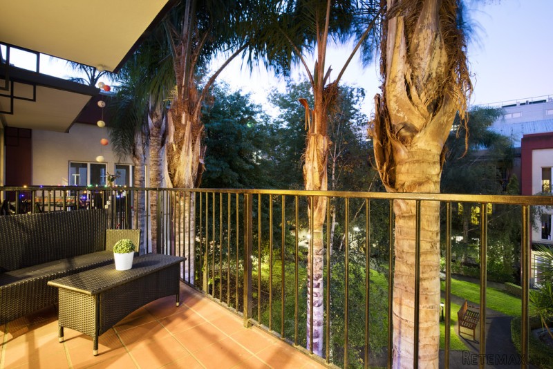 Dual Level Boutique Living in.. - 2