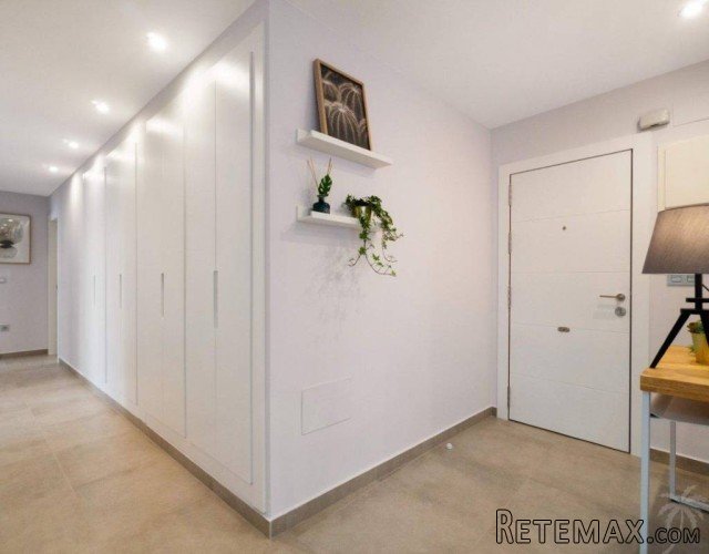 This beautiful modern furnished apartment is on the first.. - 2