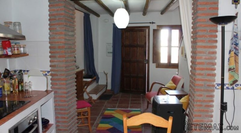 Charming Traditional Townhouse Canillas.. - 2