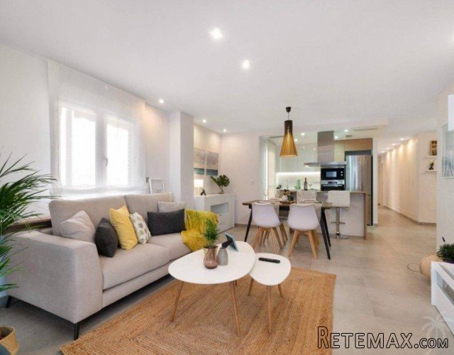 This beautiful modern furnished apartment is on the first.. - 4