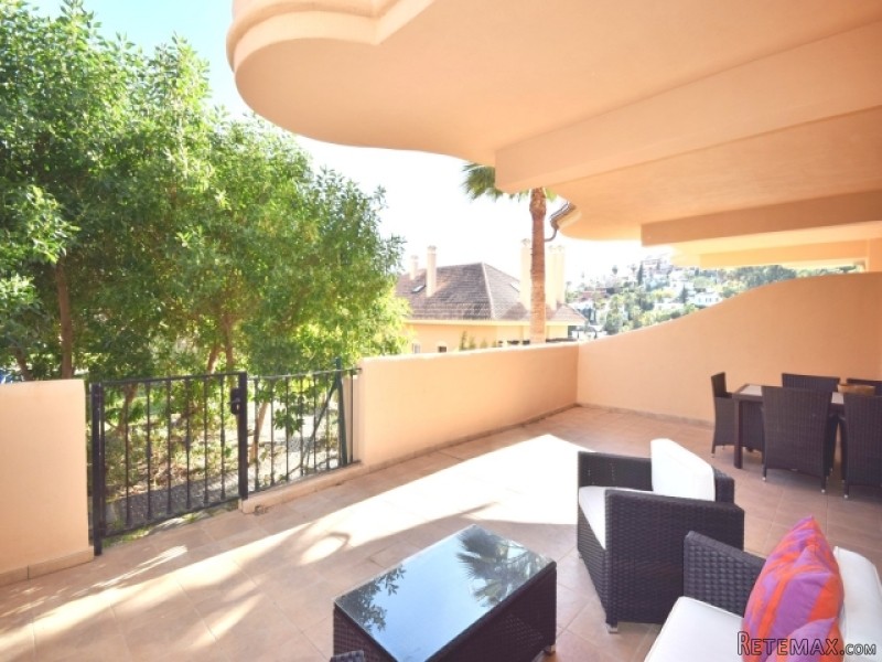 2 Bedroom Garden Apartment For Sale.. - 2