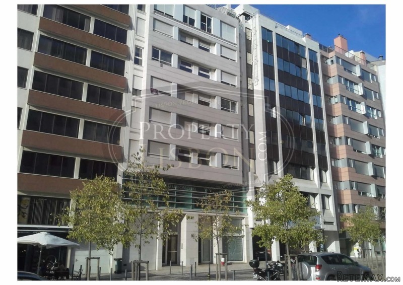 AVENIDAS NOVAS: Contemporary T3.. - 2