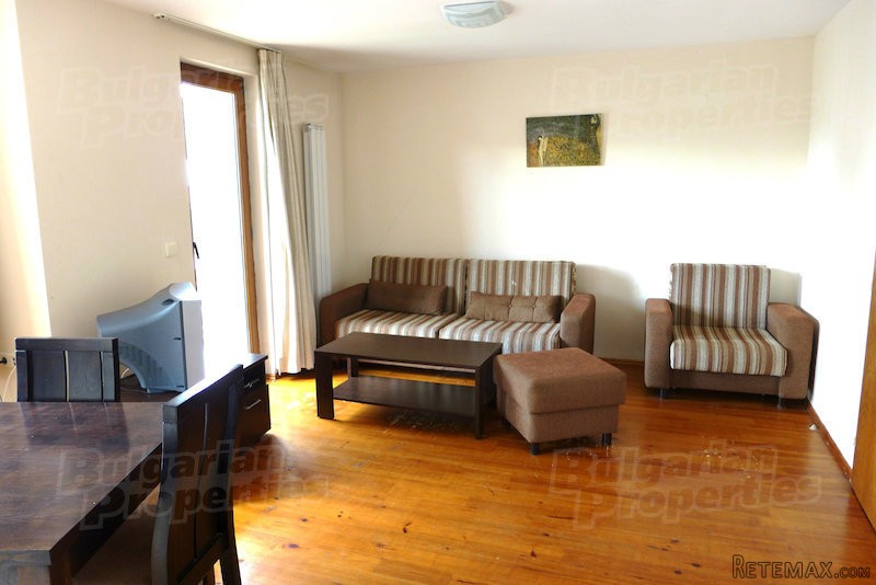 Large 1-Bedroom Apartment 600 M From.. - 2
