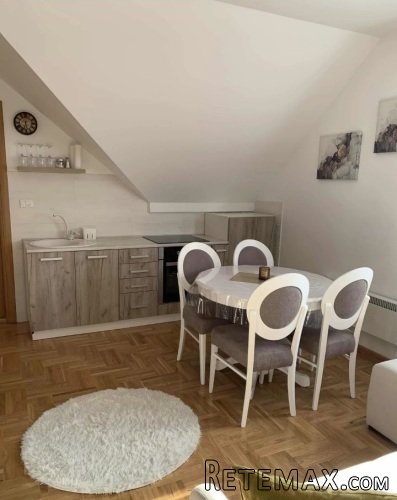 Prodajem apartman na Zlatiboru - 8
