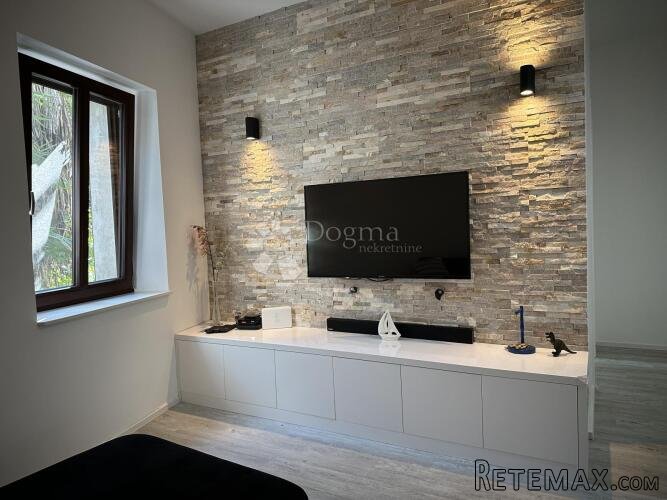 POREČ - Stan na 1.katu u srcu starog grada 100m od mora - 3