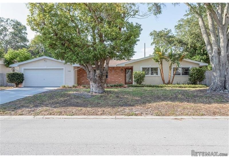 3 bedroom Property For Sale: 13581..