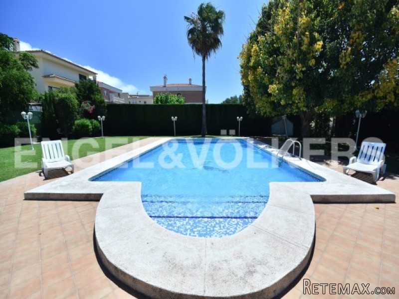 Impressive Grand Villa In Benidorm - 2