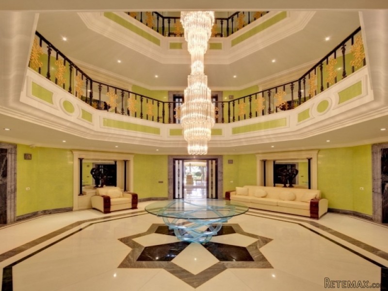 2 Bedroom Garden Apartment For Sale.. - 2