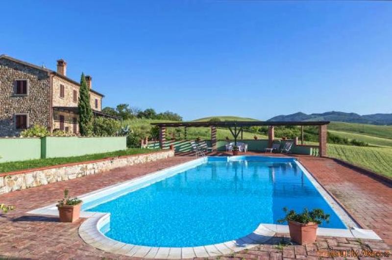 House - Tuscany - For Sale