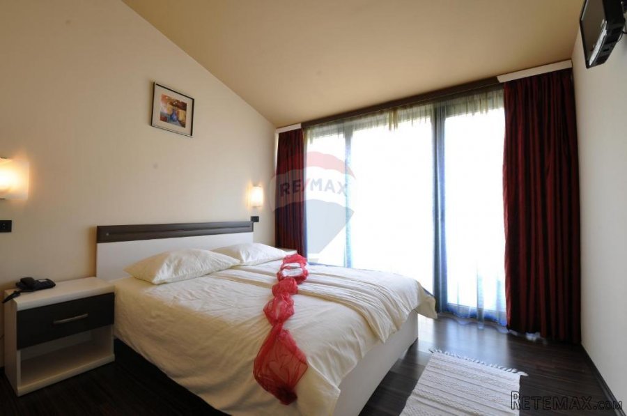 Istra, Buzet, Hotel s 3 zvjezdice - 8