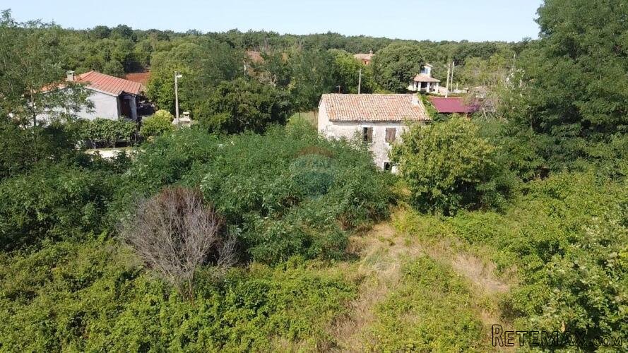 Istra , Poreč - Kamena kuća u okolici grada Poreča - 2