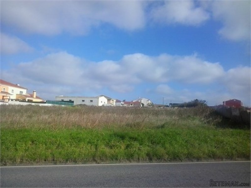 Land , Torres Vedras