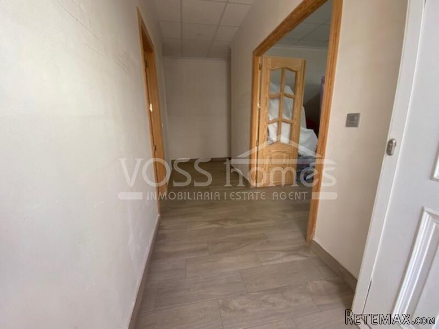 NEW LISTING TO VOSS HOMES - A spacious 2 bed, 2 bath ground.. - 2