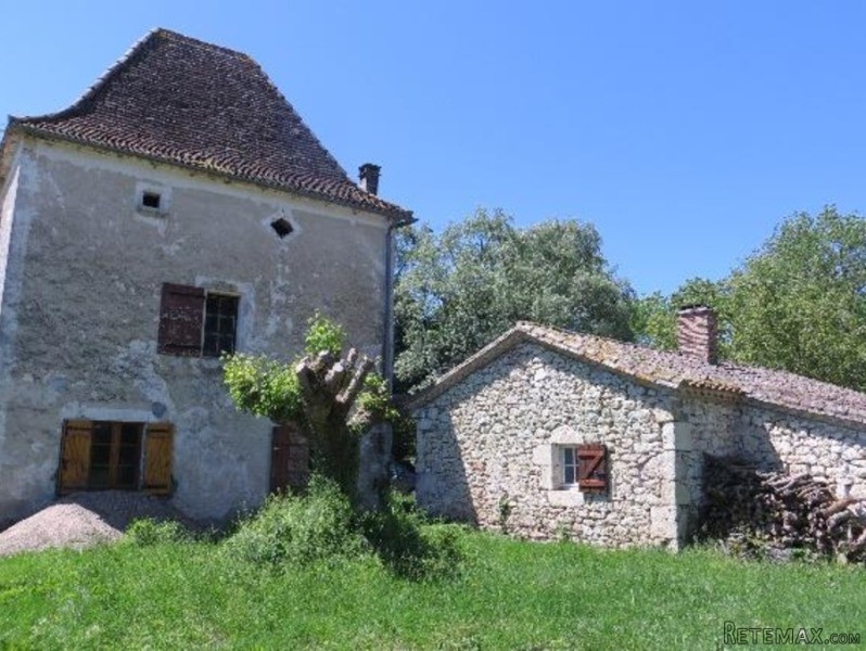 Stone House To Renovate With An..