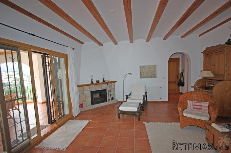 Modern villa only 1 km from the village of Orba, Costa.. - 5
