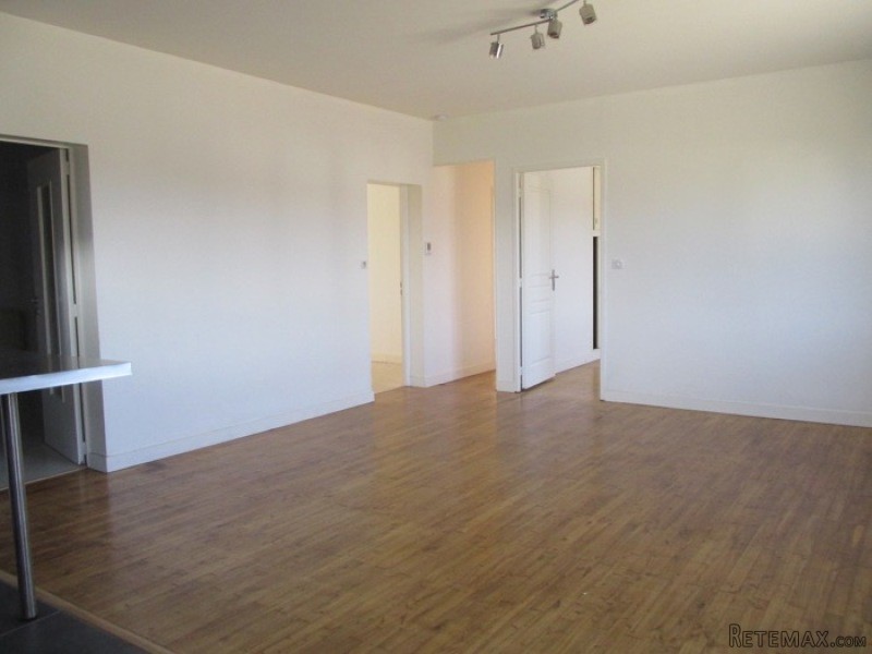 Detached Bungalow With Garage - 2