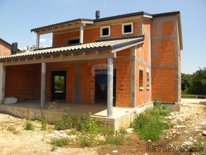 SVETVINČENAT, vila u izgradnji od 190 m2