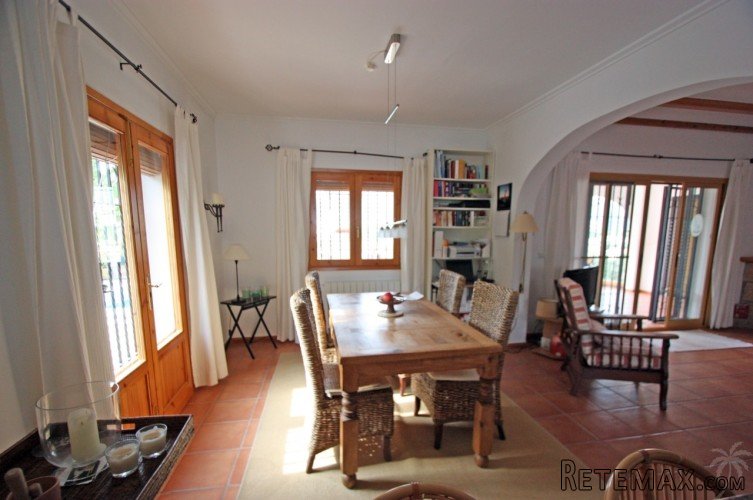 Modern villa only 1 km from the village of Orba, Costa.. - 7