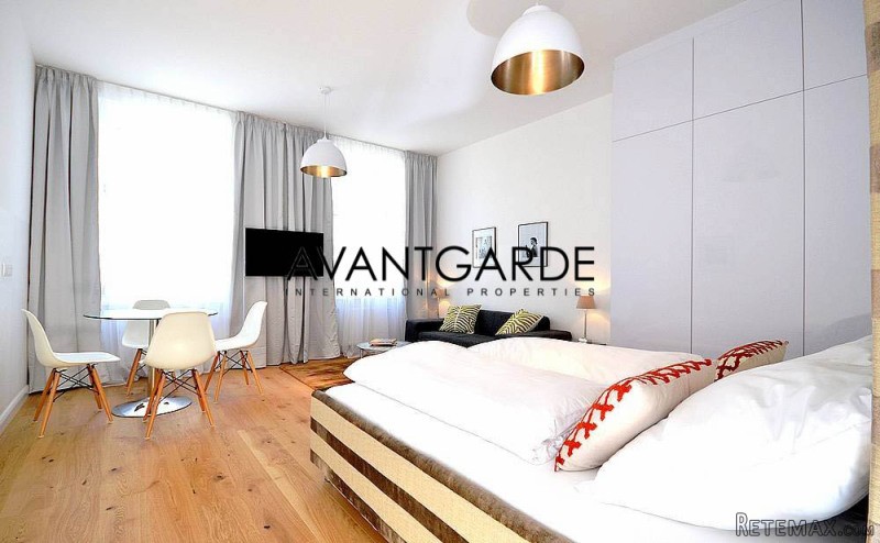 Stylish apartment in the 9th district
