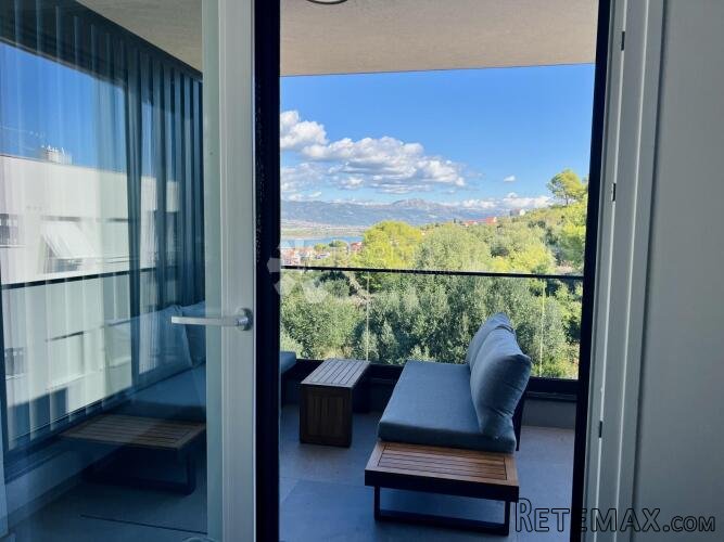 Novogradnja, Penthouse s krovnom terasom, kredit moguć! - 2