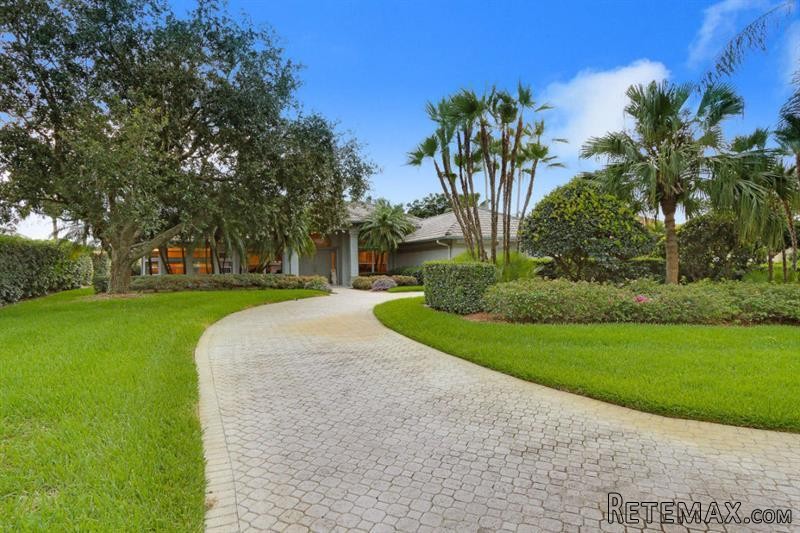 4 bedroom Residence For Sale: Palm..