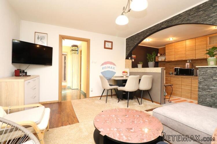 Zagreb, Gornja Dubrava, stan u prizemlju, 47m2 - 3
