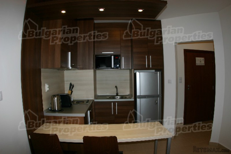 One Bedroom Apartment In Belvedere.. - 2
