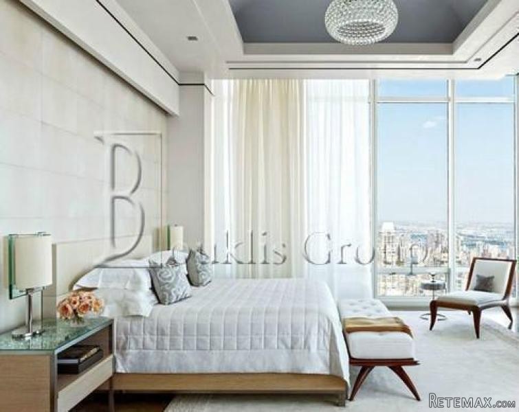 Corner Split Bedrooms~~~king Size.. - 2