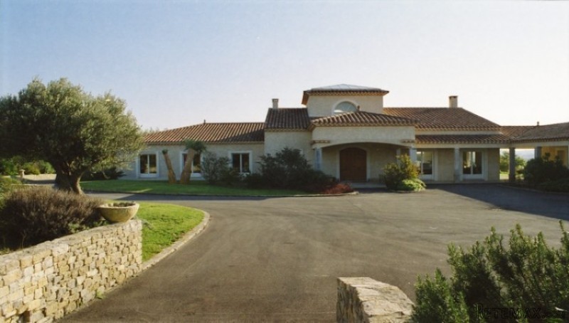 Outstanding Contemporary Villa Close To.. - 2