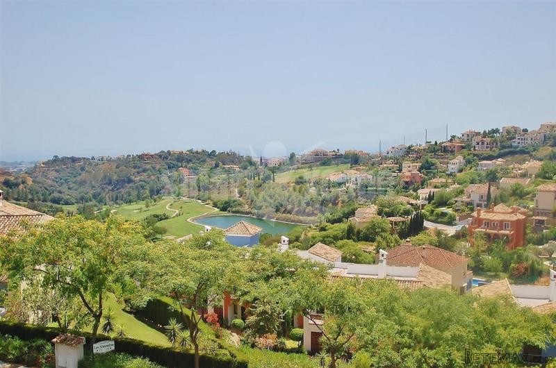Apartment For Sale In Benahavis..