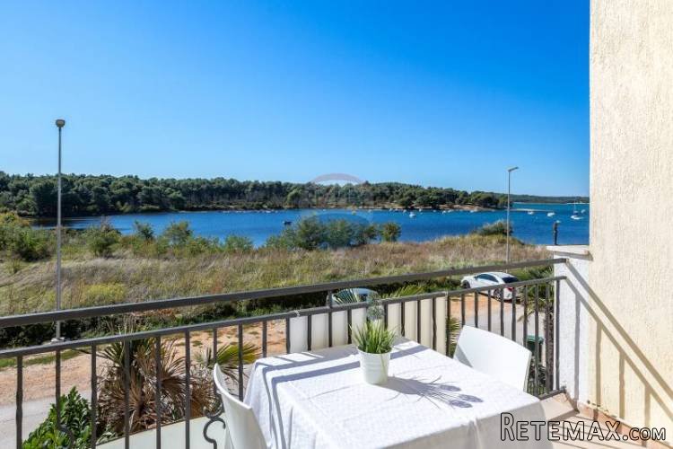 ISTRA,MEDULIN - APARTMAN PRVI RED DO MORA!!