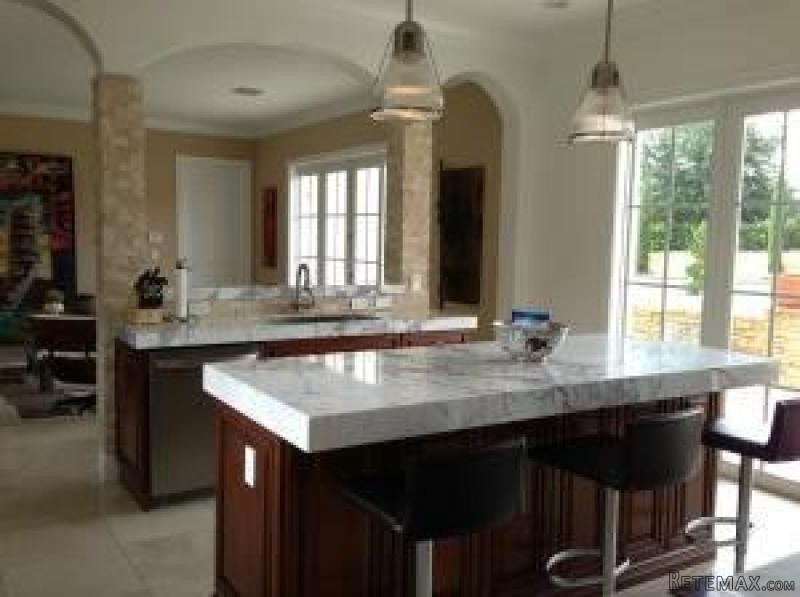 4 bedroom Residence For Sale: Port St.. - 2