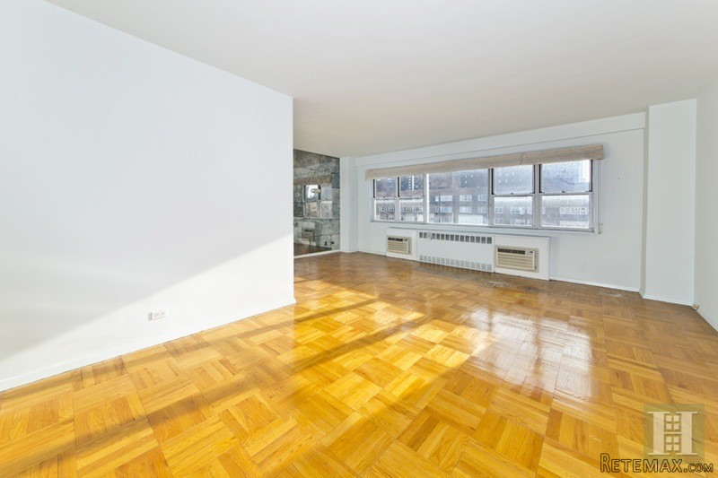2 bedroom Apartment For Sale: 30 WEST.. - 2