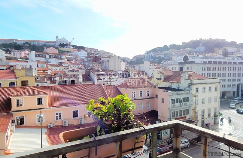 Apartment with Amazing Views over Lisbon - 2