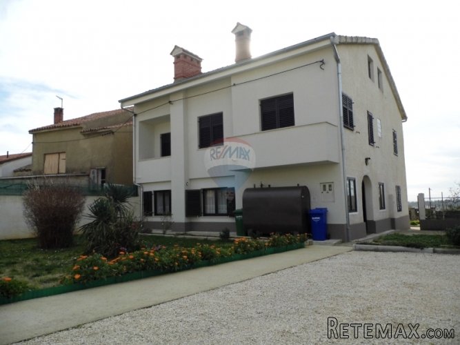 ISTRA, BANJOLE, KUĆA SA POGLEDOM NA MORE - 2