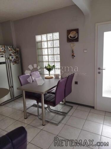 APARTMAN/STAN OMIŠALJ - 2
