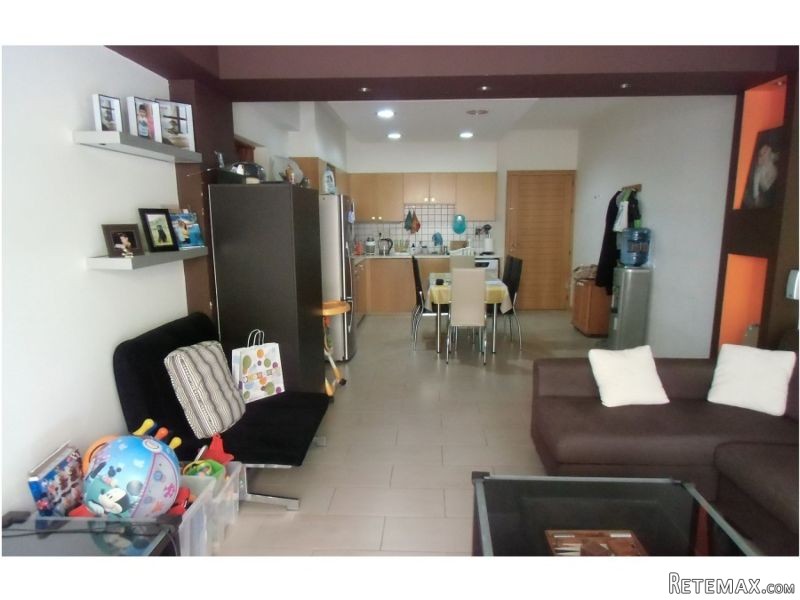 2 bedroom apartment in Palouriotissa of..