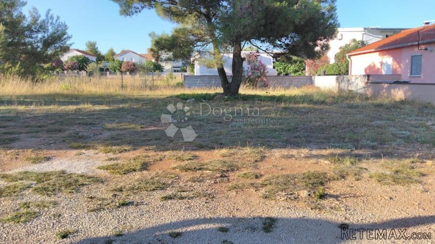GRAĐEVINSKO ZEMLJIŠTE 1199 m² – Otok Vir (Izvrsna investicij - 3