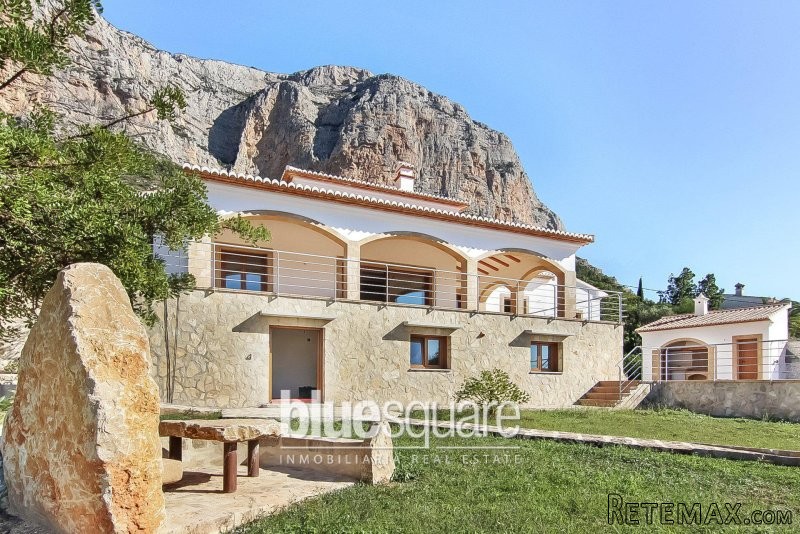 Large 7 bedroom villa under.. - 2