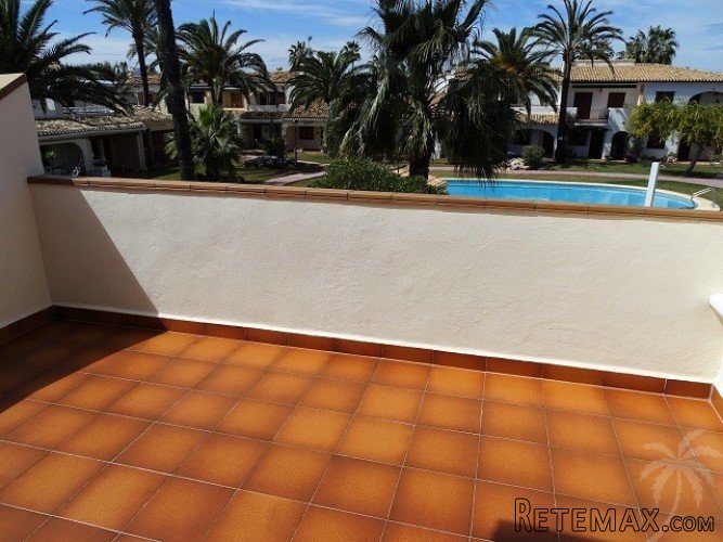 Beautiful townhouse in a small and charming complex with.. - 5