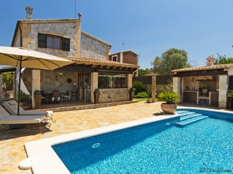 Charming Villa In The Centre Of The..