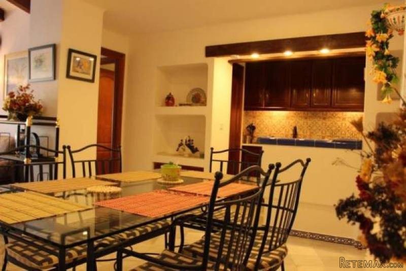 3 Bedroom 2 Bathroom Apartment In.. - 2