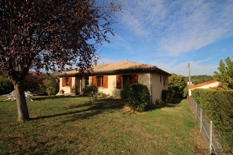 Lovely 4 bed house with garage and..