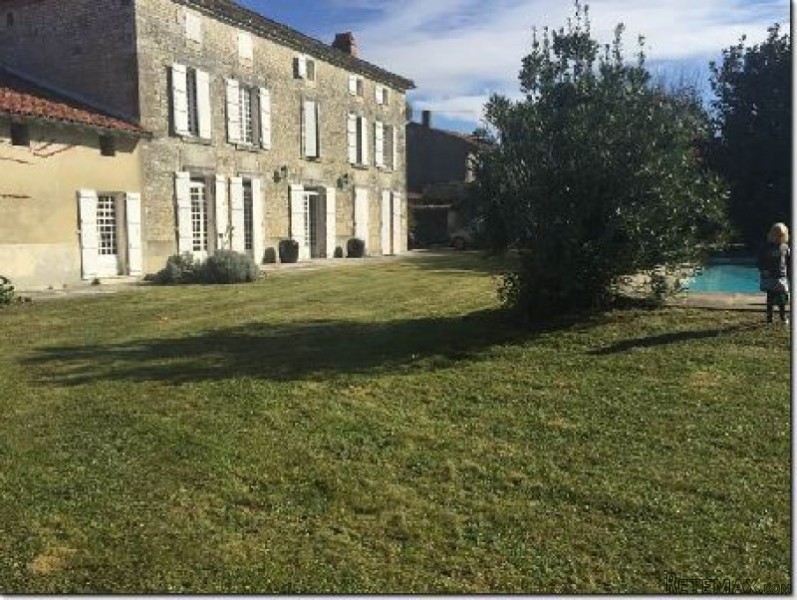Stone House For Sale St Jean D Angely - 2