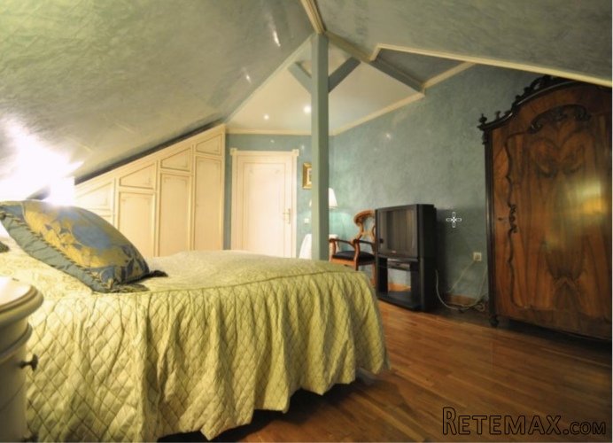 Dedinje,luksuzni penthouse 158m2 sa terasom i kaminom - 11