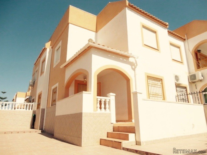 3 Bedrooms - Property - Alicante - For..