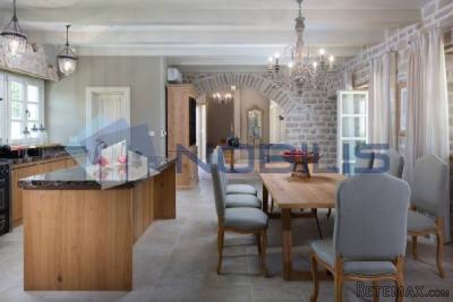 Poreč, vila s bazenom, pogledom na more i sportskim terenima - 12