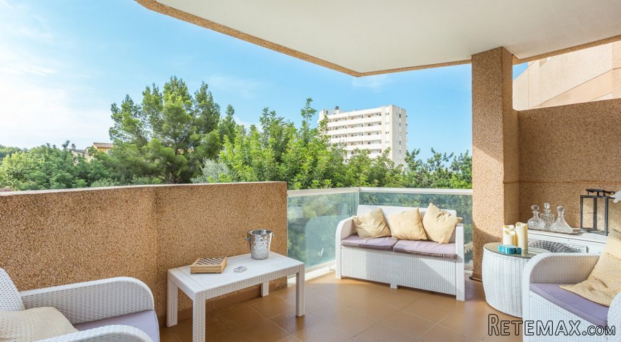 The property has a construction area of 145 m2 including 11.. - 2